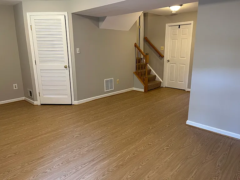 6213 Abbottsbury Row — Photo 24