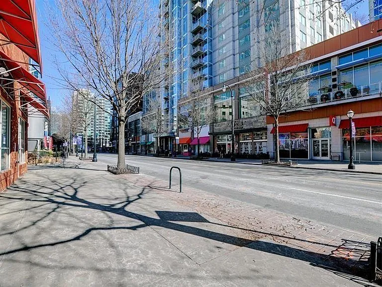 855 W Peachtree St NE #2413 — Photo 32