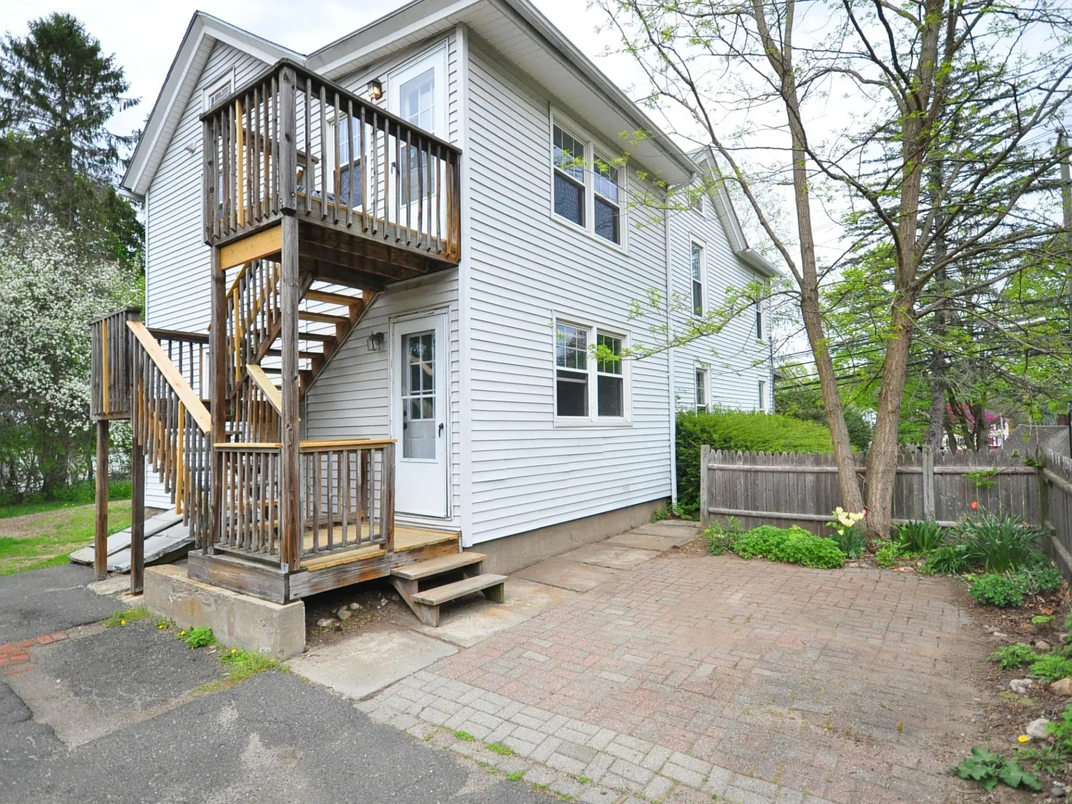 178 Plainville Ave — Photo 3