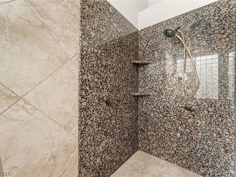 1733 Tesara Vista Pl — Photo 26