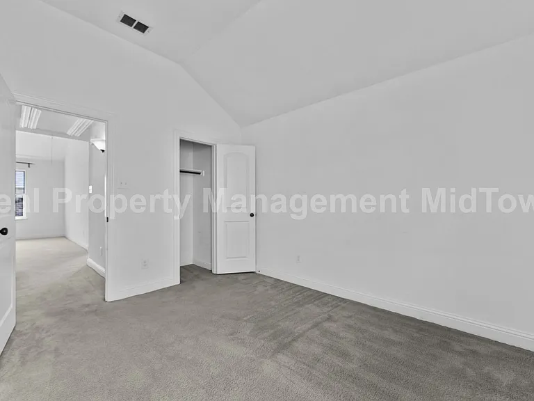 4106 Horseshoe Ln — Photo 34