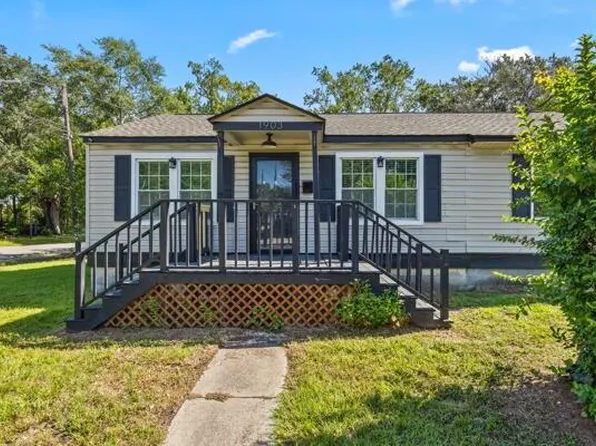 1903 Grayson St, North Charleston, SC 29405