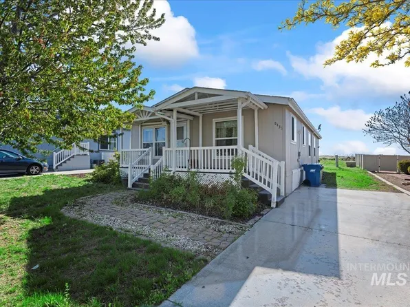 8433 Blue Heaven Ln, Boise, ID 83716