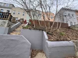 717 Euclid St NW APT 3, Washington, DC 20001