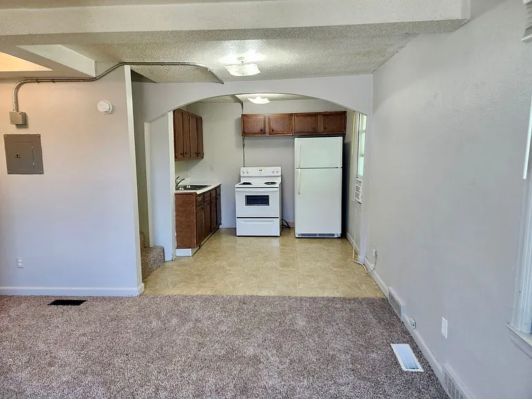 1515 S Norton Avenue (Alpha Team) — Photo 18