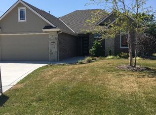 6277 E Central Park Ct, Bel Aire, KS 67220