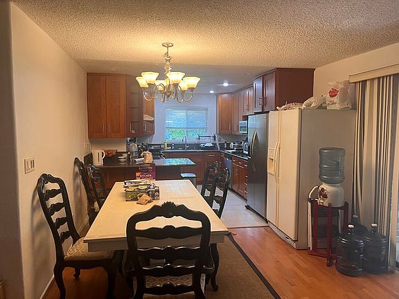 4th image of 8853 Longden Ave