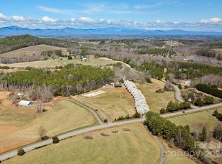 1106 Landrum Rd, Columbus, NC 28722