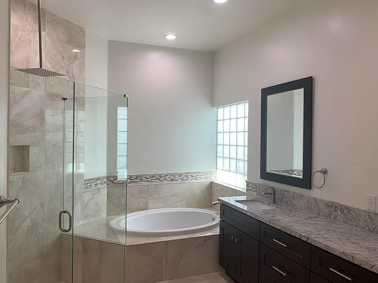 7684 Doubleton Dr — Photo 24