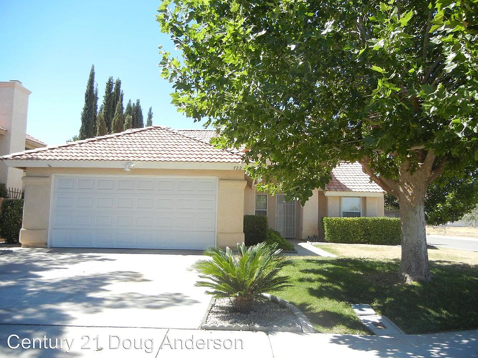 1st image of 722 E Avenue K7