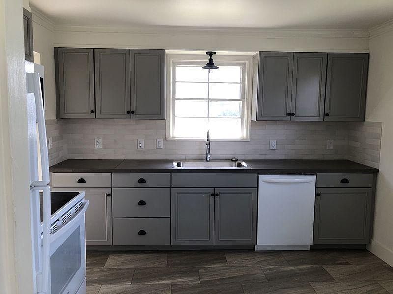 1st image of 1001 NW 45th St