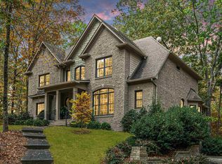 425 Stonegate Dr, Birmingham, AL 35242