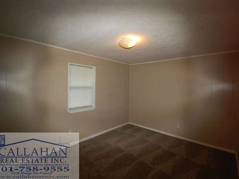 3423 Chandler St — Photo 1