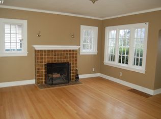 844 NE Simpson St, Portland, OR 97211