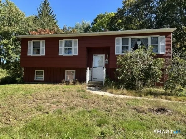30 Mapleshade Avenue, Plainfield, CT 06374