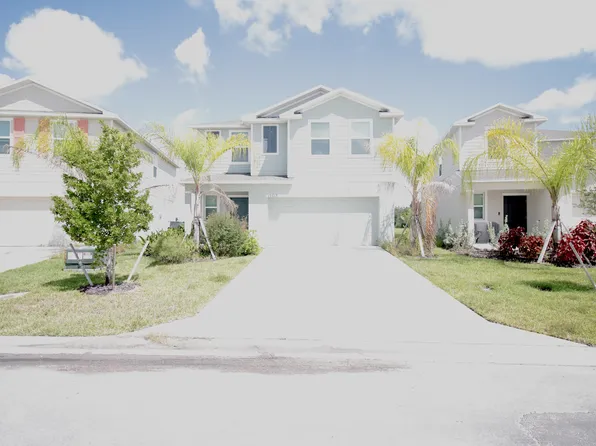 19619 Fairhill Ct, Lehigh Acres, FL 33974