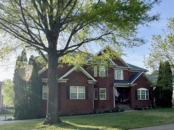 1608 Fair House Rd, Spring Hill, TN 37174