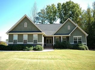 20 Thrasher Ln, Jefferson, GA 30549