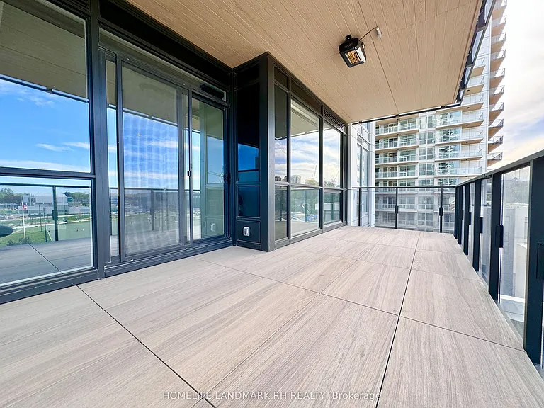 27 McMahon Dr #610 — Photo 13
