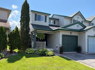 16 Crampton Dr, Carleton Place, ON K7C 4P7