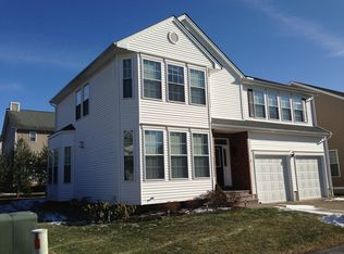 1 Sienna Dr, Unionville, CT 06085
