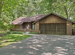 2217 Funderburk Dr, Winthrop Harbor, IL