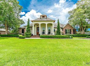 147 Rue De Levert, Raceland, LA 70394