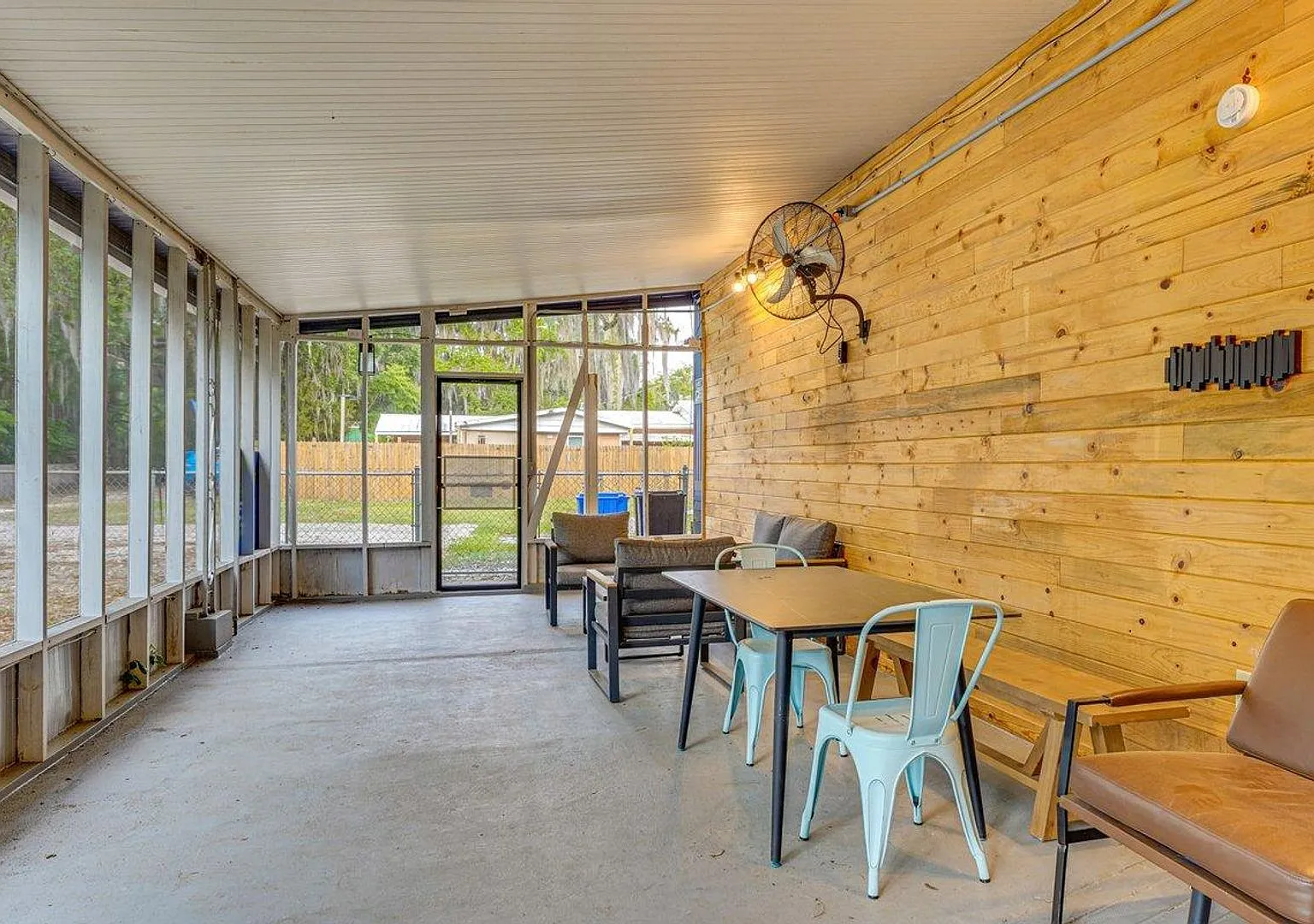 14907 SE 189th Place #1 — Photo 3