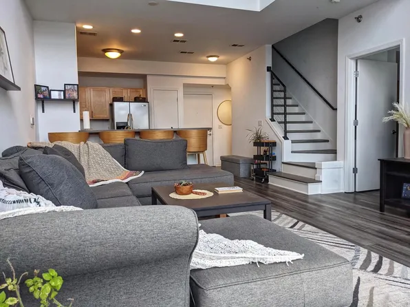 2121 South Kinnickinnic AVENUE #110, Milwaukee, WI 53207