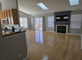 24212 Walnut Cir, Plainfield, IL 60585