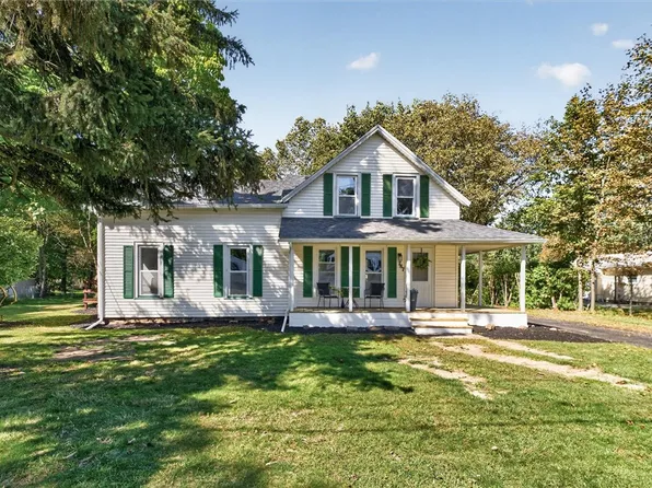 787 Dewitt Rd, Webster, NY 14580