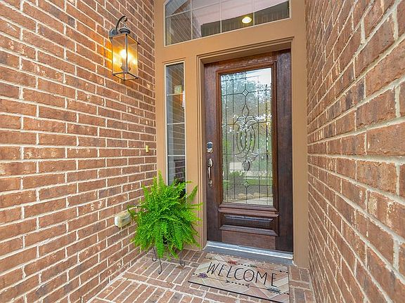 3rd image of 26218 Salt Creek Ln