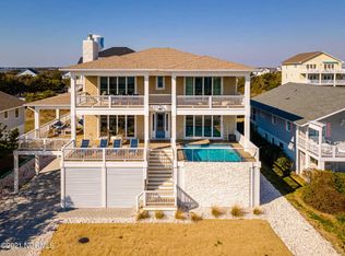 810 Ocean Ridge Dr, Atlantic Beach, NC 28512