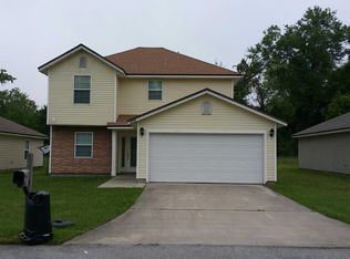 8223 Maple St, Jacksonville, FL 32244