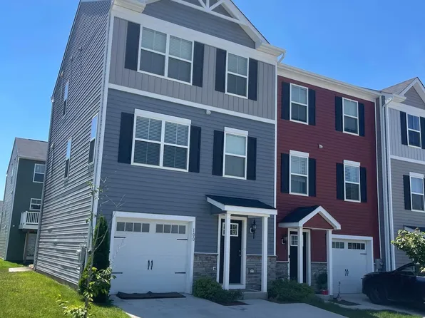100 Gantry Rd, Taneytown, MD 21787