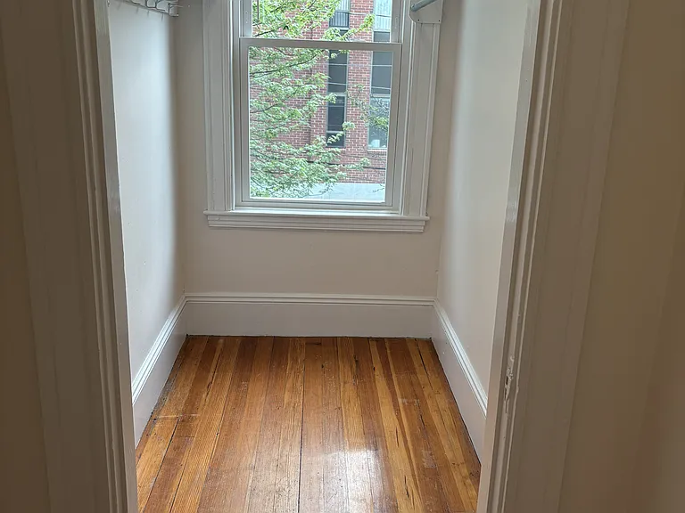 4 Adams St #2 — Photo 18