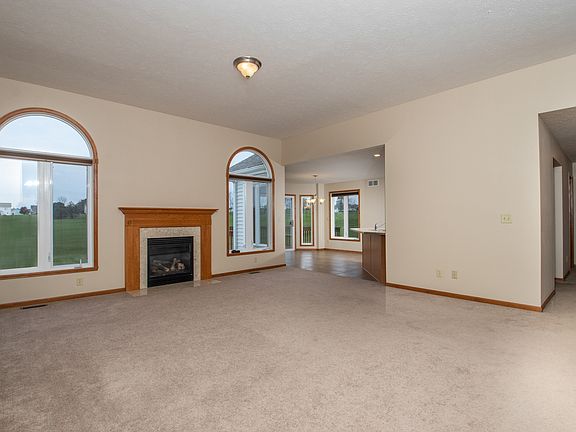 5th image of 13310 Foxglove Ln