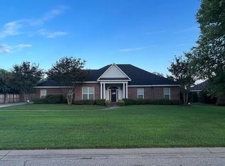 124 E Shore Rd, Monroe, LA 71203