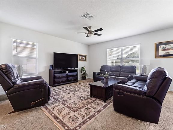 5th image of 10837 Trailing Vine Dr