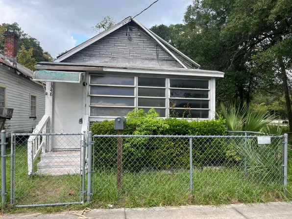 1348 Spearing St, Jacksonville, FL 32206