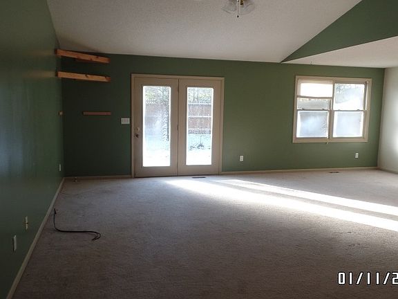 5th image of 1702 E Brookside Trl