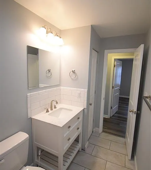 924 Edgegreen Dr — Photo 10