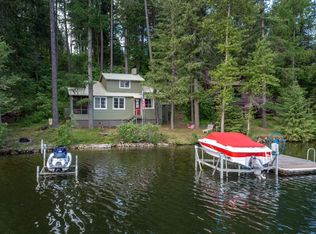 13515 N Peninsula Dr, Newman Lake, WA 99025