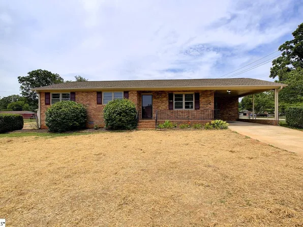 129 Venus St, Inman, SC 29349