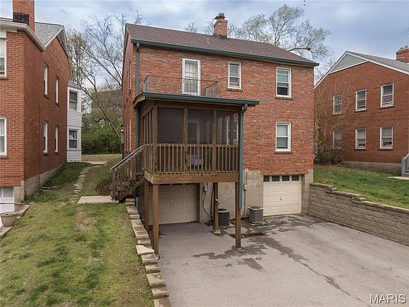 2nd image of 1060 E Linden Ave