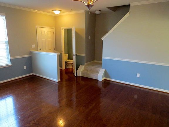 3rd image of 46375 Shining Willow Ln Unit C