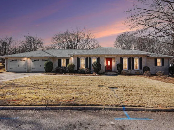 503 Dove Tree Rd, Greenville, SC 29615