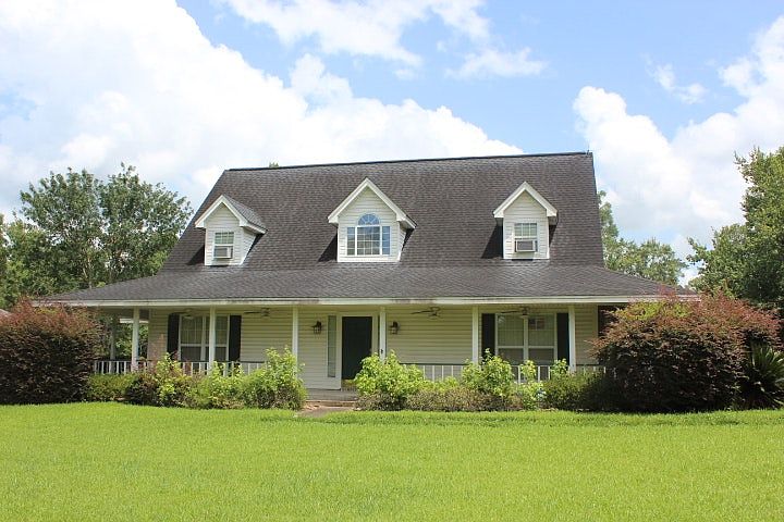 1st image of 1127 E Pineshadows Dr