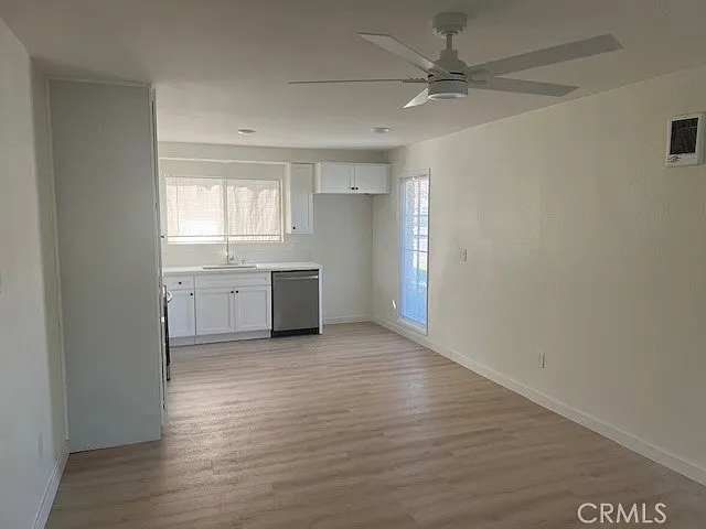 408 W La Veta Ave #A — Photo 12