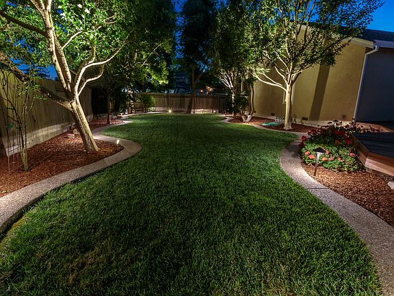 2nd image of 3 Orange Blossom Ct